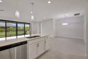 12557 SW Rain River Dr, Port Saint Lucie, FL 34987 - Photo 8