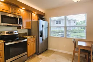 1919 Hartford Ct, West Palm Beach, FL 33409 - Photo 8