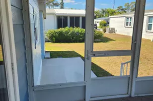8215 Caper Ln, Port Saint Lucie, FL 34952 - Photo 24
