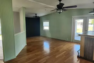 8215 Caper Ln, Port Saint Lucie, FL 34952 - Photo 20