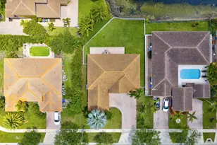 16483 NW 12th St, Pembroke Pines, FL 33028 - Photo 4