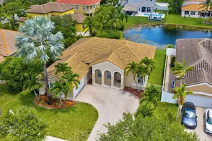 16483 NW 12th St, Pembroke Pines, FL 33028 - Photo 2
