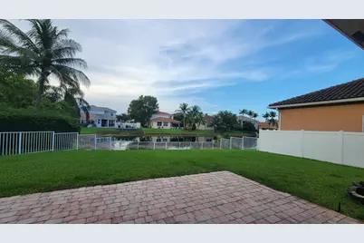 16483 NW 12th Street, Pembroke Pines, FL 33028 - Photo 4