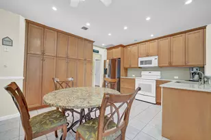 5740 NW 50th St, Coral Springs, FL 33067 - Photo 14