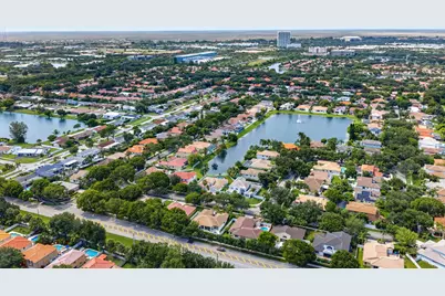912 NW 132nd Avenue, Sunrise, FL 33325 - Photo 46