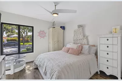 912 NW 132nd Avenue, Sunrise, FL 33325 - Photo 28