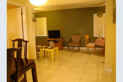 1611 NW 82nd Terrace, Plantation, FL 33322 - Photo 8