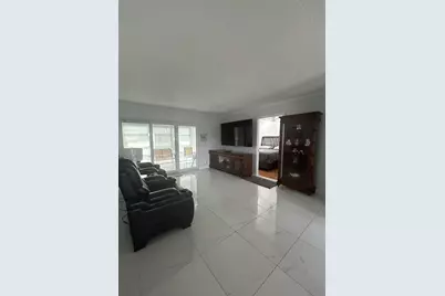225 Bonnie Boulevard #405, Palm Springs, FL 33461 - Photo 28