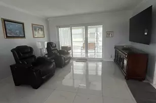 225 Bonnie Blvd, Palm Springs, FL 33461 - Photo 10