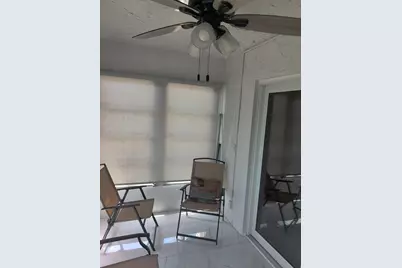 225 Bonnie Boulevard #405, Palm Springs, FL 33461 - Photo 8