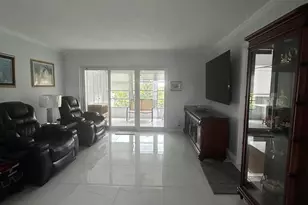 225 Bonnie Blvd, Palm Springs, FL 33461 - Photo 8