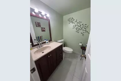 225 Bonnie Boulevard #405, Palm Springs, FL 33461 - Photo 14