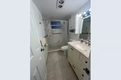 225 Bonnie Boulevard #405, Palm Springs, FL 33461 - Photo 14