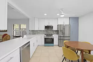 5172 SE Club Way, Stuart, FL 34997 - Photo 8