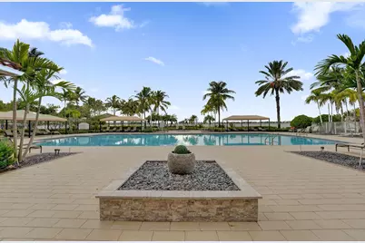 18062 SW 41st Street, Miramar, FL 33029 - Photo 4
