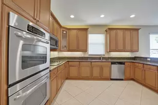 18062 SW 41st St, Miramar, FL 33029 - Photo 16