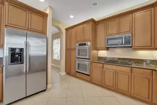 18062 SW 41st St, Miramar, FL 33029 - Photo 18