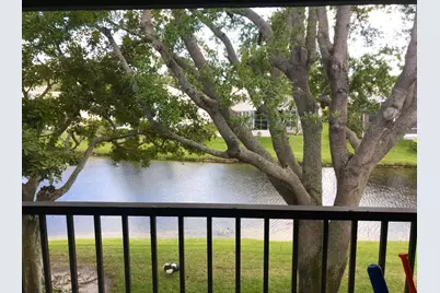 508 Harbour Pointe Way, Greenacres, FL 33413 - Photo 10
