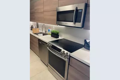 3000 S Ocean Drive #302, Hollywood, FL 33019 - Photo 2