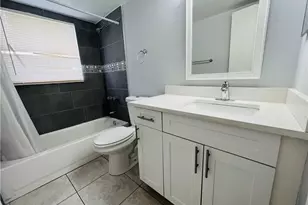 1001 SW 74th Ave, North Lauderdale, FL 33068 - Photo 10
