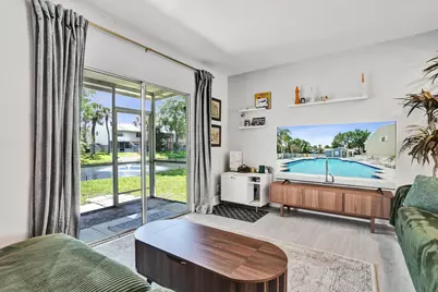 201 SW 3rd Street #201, Pompano Beach, FL 33060 - Photo 14