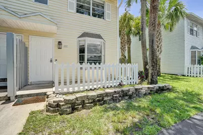 201 SW 3rd Street #201, Pompano Beach, FL 33060 - Photo 1