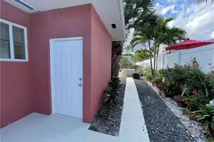 616 NE 11th Ave, Pompano Beach, FL 33060 - Photo 14
