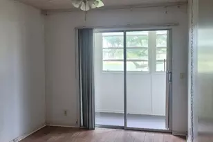 151 SW 135th Terrace, Pembroke Pines, FL 33027 - Photo 6