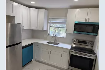 841 NW 39th Street #1-4, Oakland Park, FL 33309 - Photo 4