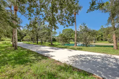 10780 Anderson Lane, Wellington, FL 33449 - Photo 4
