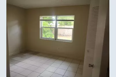 2891 Gulfstream Road, Palm Springs, FL 33461 - Photo 4
