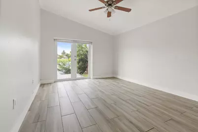 15037 Brighton Lane, Davie, FL 33331 - Photo 20