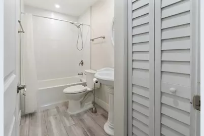 15037 Brighton Lane, Davie, FL 33331 - Photo 14
