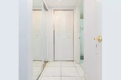 895 N Village Drive N #204, Saint Petersburg, FL 33716 - Photo 22