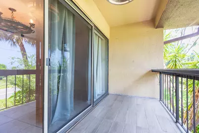 895 N Village Drive N #204, Saint Petersburg, FL 33716 - Photo 28