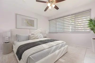 895 N Village Drive N #204, Saint Petersburg, FL 33716 - Photo 16