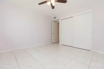 895 N Village Drive N #204, Saint Petersburg, FL 33716 - Photo 22
