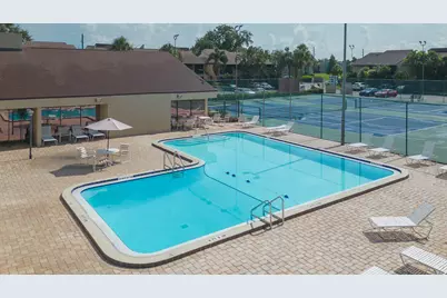 895 N Village Drive N #204, Saint Petersburg, FL 33716 - Photo 42