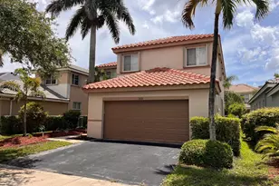 1869 Aspen Ln, Weston, FL 33327 - Photo 2