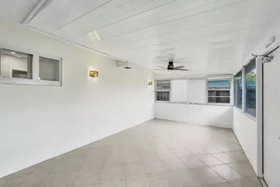 4521 NE 2nd Avenue, Oakland Park, FL 33334 - Photo 36