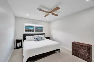 4521 NE 2nd Ave, Oakland Park, FL 33334 - Photo 26