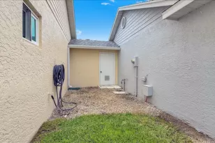 329 NW Tuscany Ct, Port Saint Lucie, FL 34986 - Photo 46