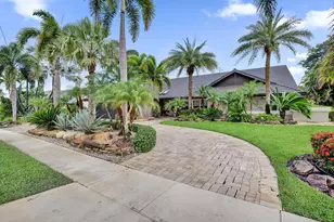10630 Boca Woods Ln, Boca Raton, FL 33428 - Photo 4