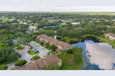 3501 Lakeside Drive, Davie, FL 33328 - Photo 44