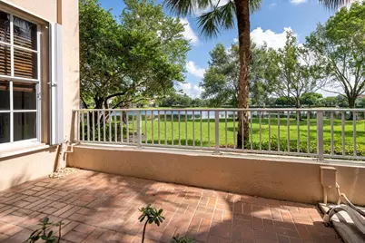 3501 Lakeside Drive, Davie, FL 33328 - Photo 24