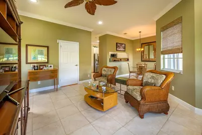 3501 Lakeside Drive, Davie, FL 33328 - Photo 10