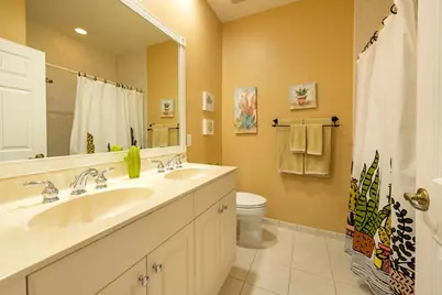 3501 Lakeside Drive, Davie, FL 33328 - Photo 14