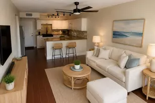 725 Hummingbird Way, North Palm Beach, FL 33408 - Photo 10