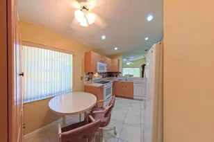 3576 Stratton Ln, Boynton Beach, FL 33436 - Photo 16
