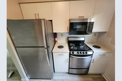 2607 NE 8th Avenue #33, Wilton Manors, FL 33334 - Photo 2